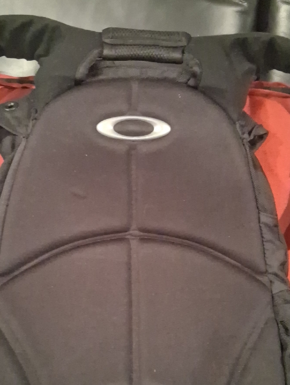 Oakley Rugged Backpack - Picture 7 of 7